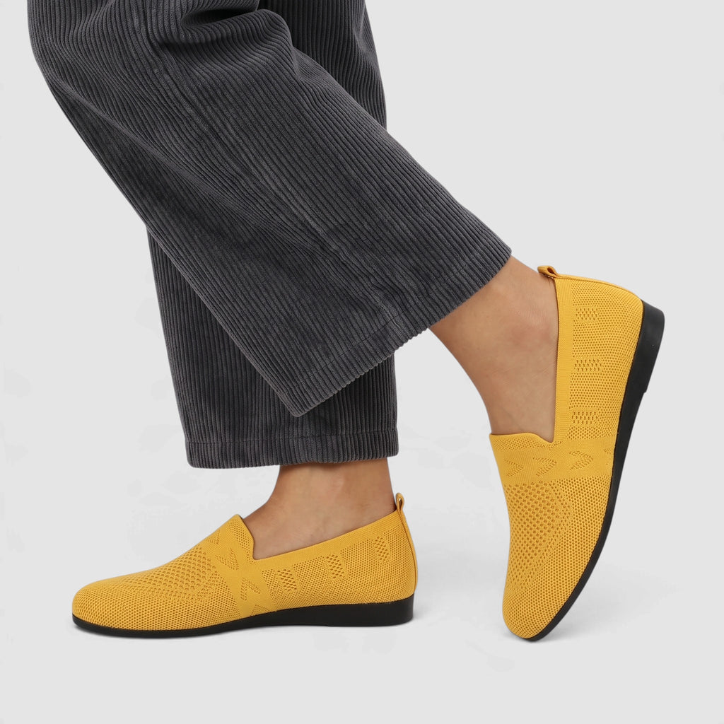 Women’s Comfortable Slip-On Flats – Lightweight Knit Shoes