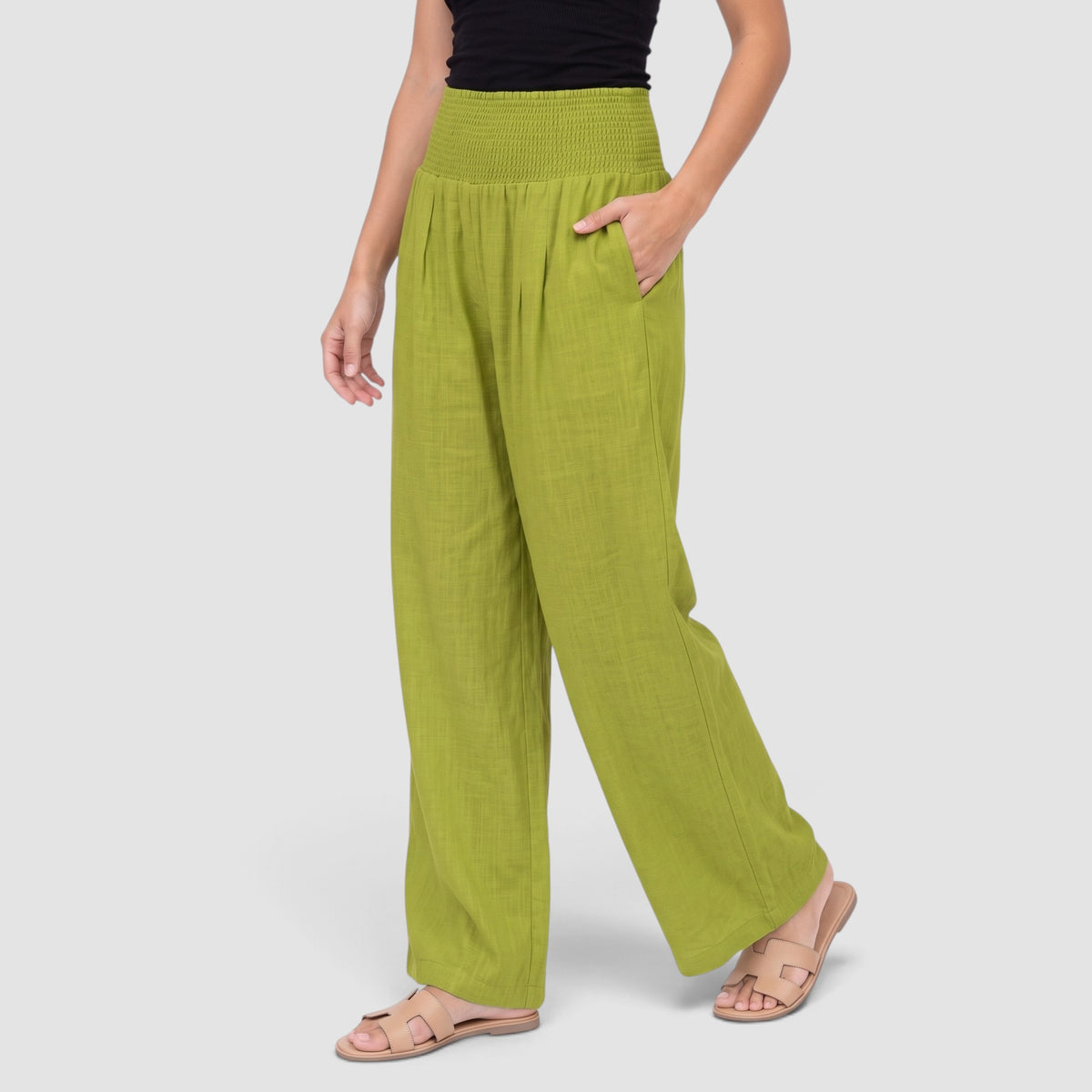 Women’s Relaxed Resort Trousers – Flowy Wide-Leg Fit