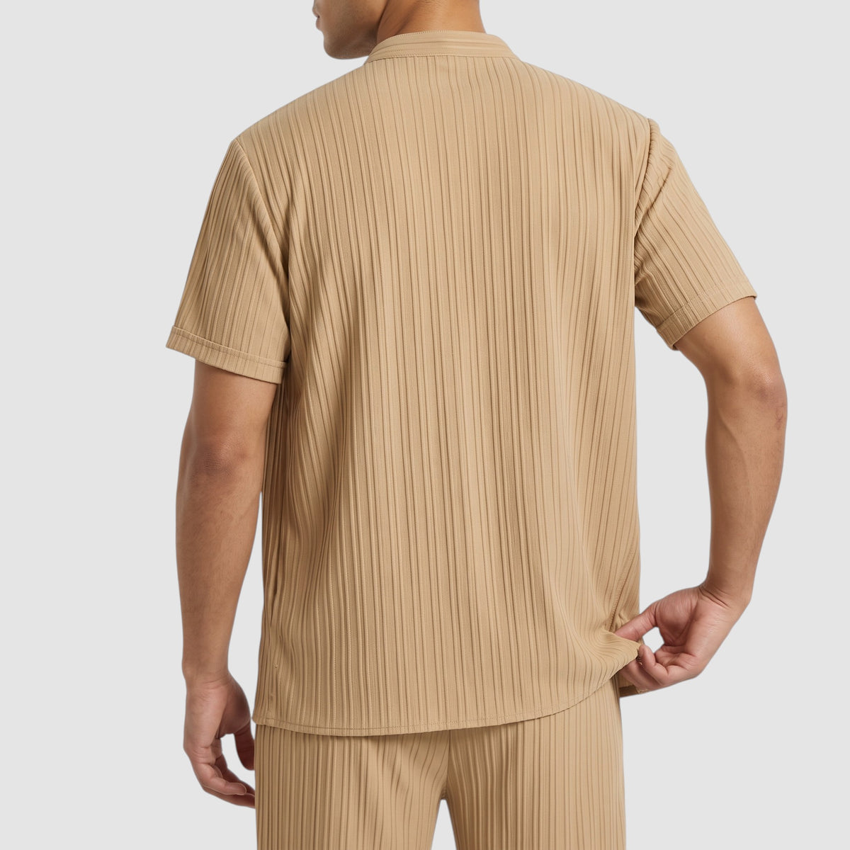 Men’s Textured Two-Piece Summer Set – Short Sleeve Shirt & Relaxed Pants